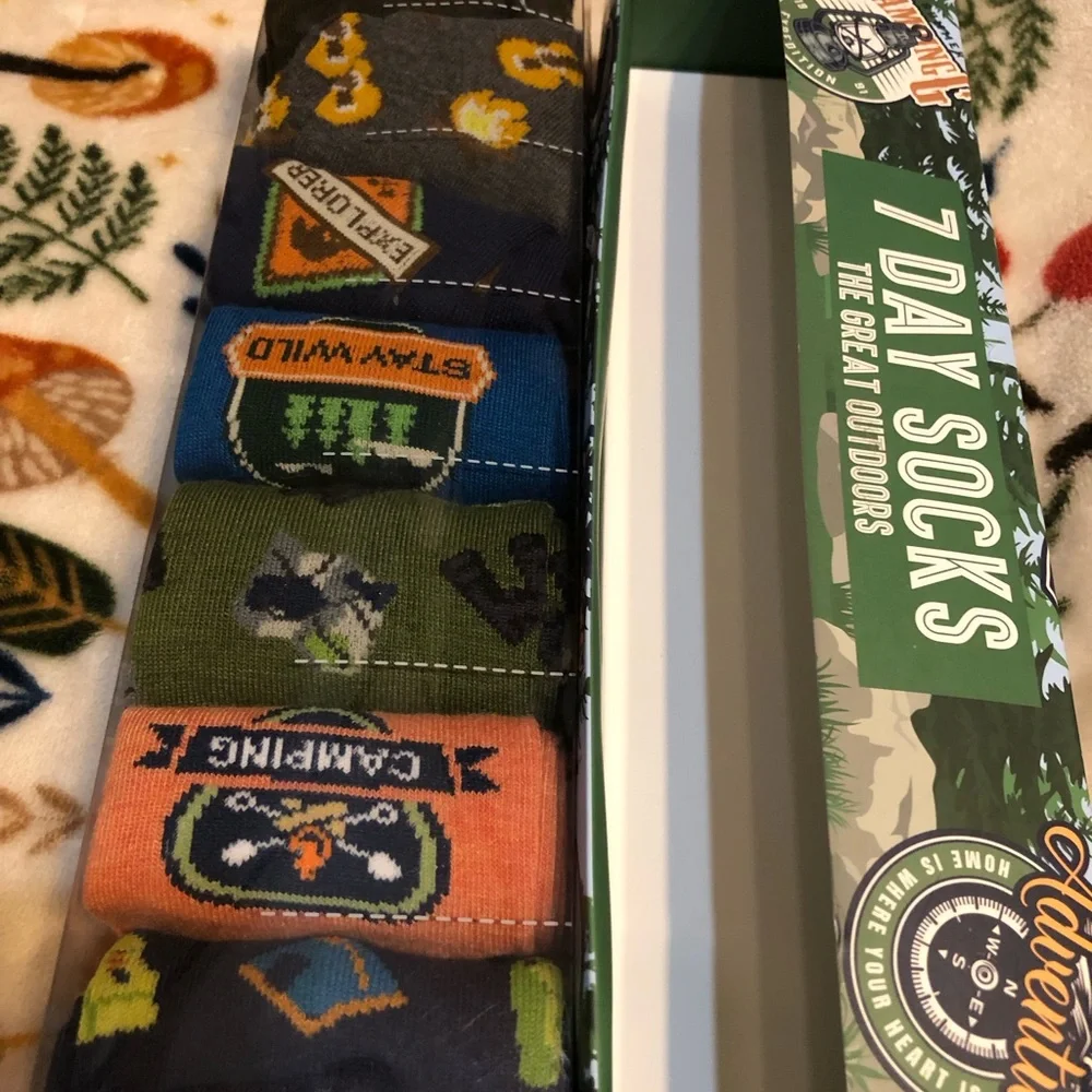 7 Day Socks Explorer Outdoor Camp Pattern NEW🏷️
